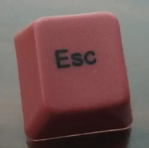 /img/posts/la-tecla-esc-2024.webp